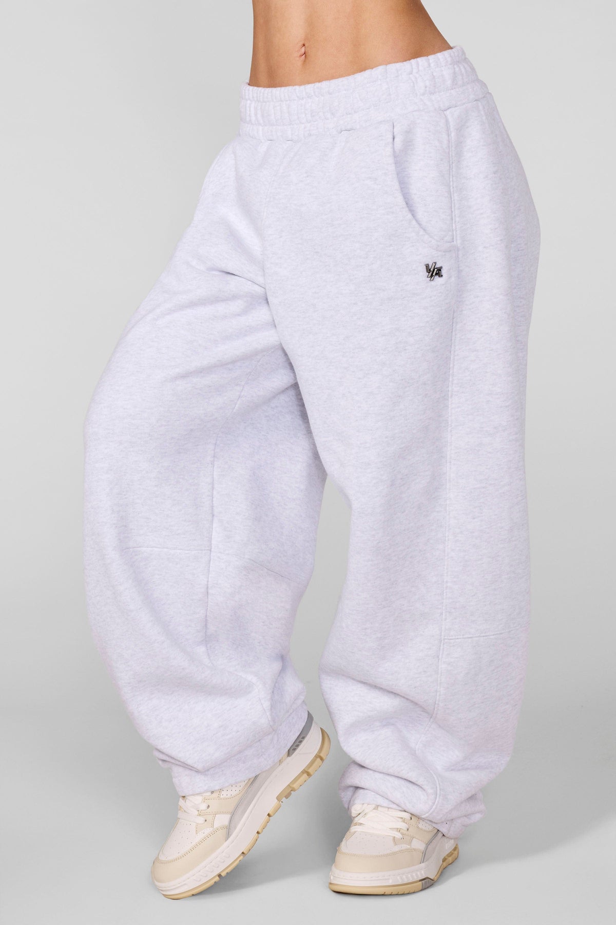 W2255 - Studio Edit Barrel Jogger