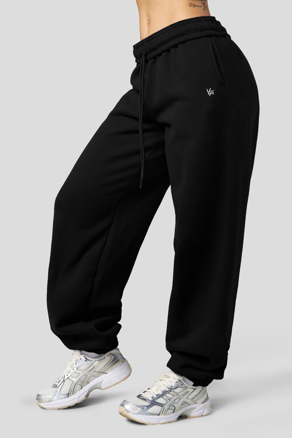 W2218 - Studio Edit Cuff Joggers