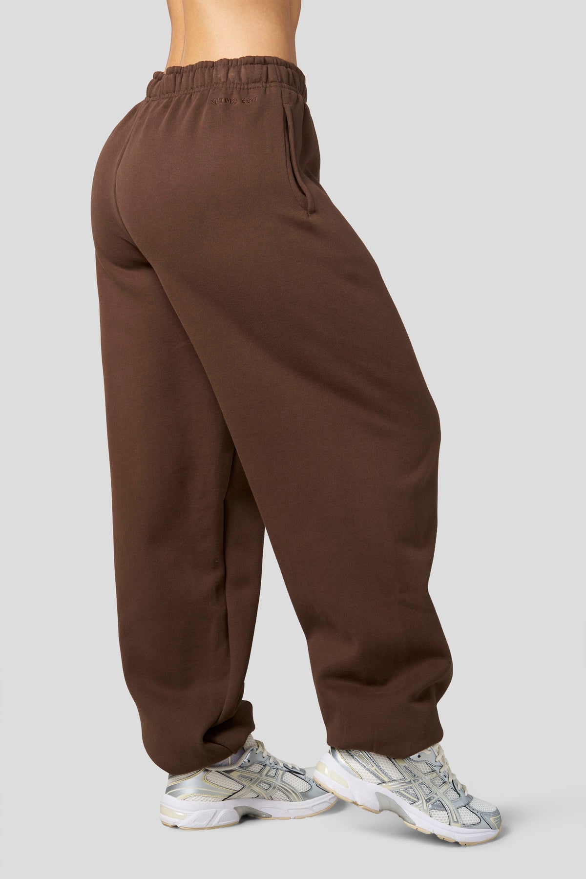 W2218 - Studio Edit Cuff Joggers