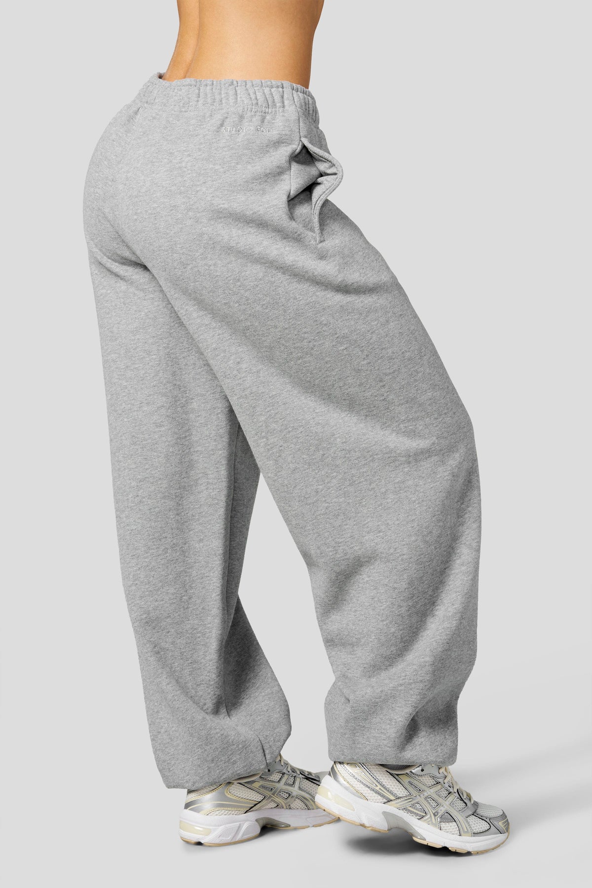 W2218 - Studio Edit Cuff Joggers