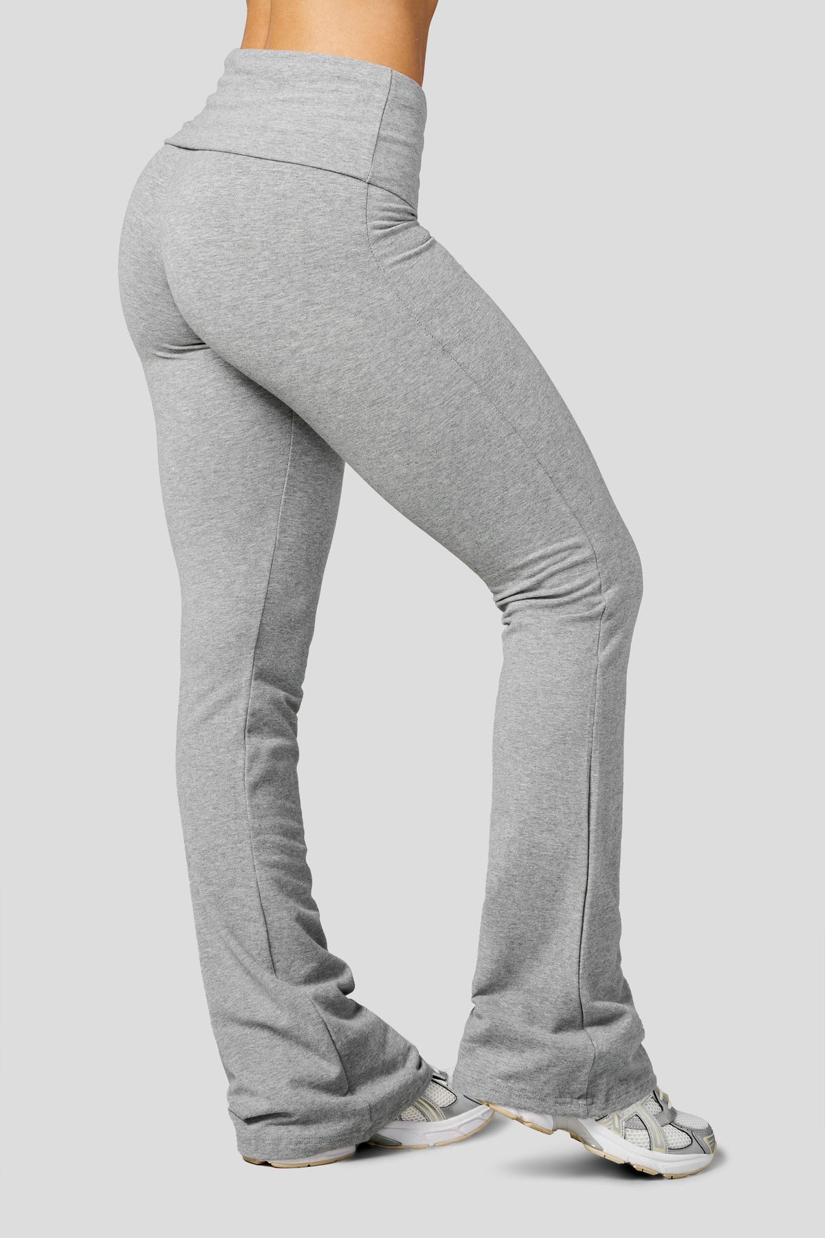 W2305 - Studio Edit Foldover Flares REG