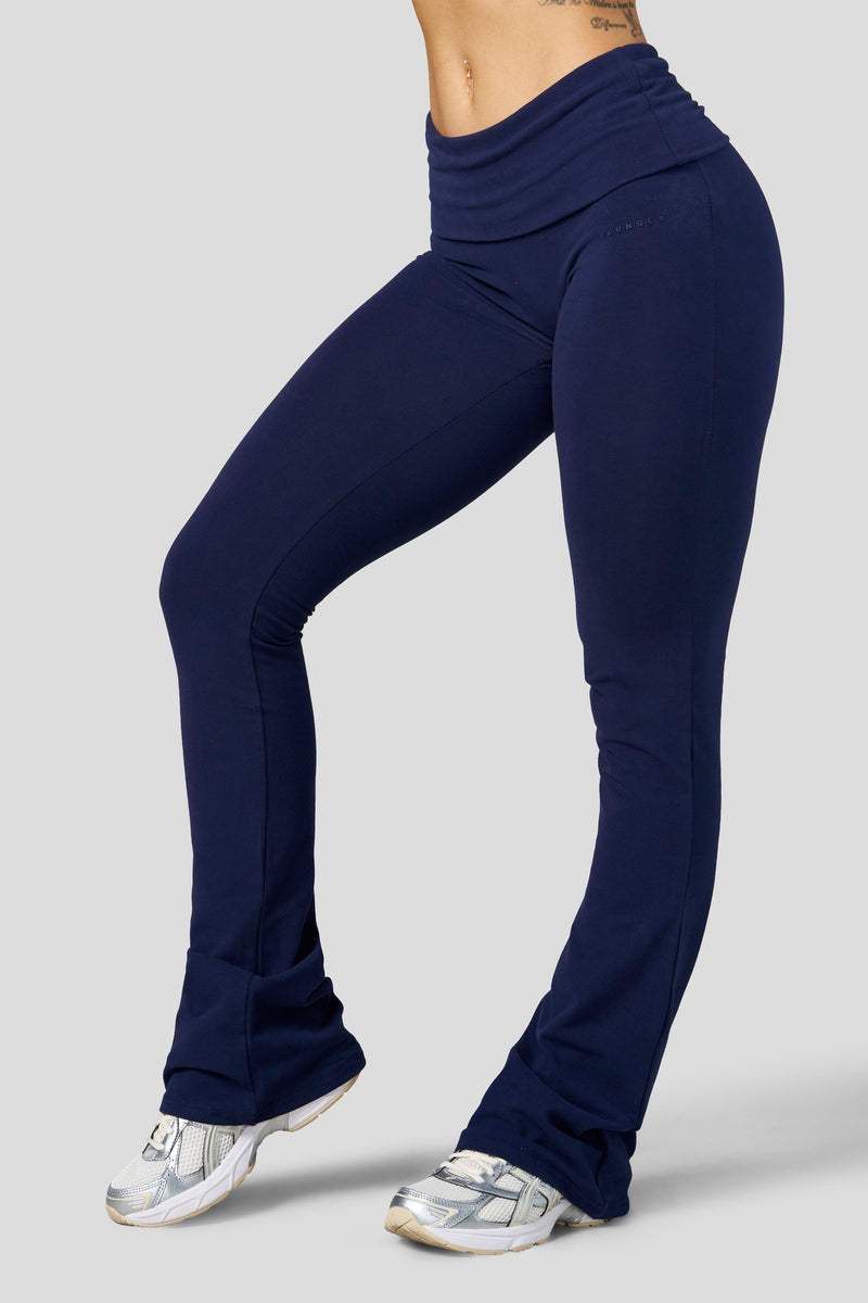 W2305 - Studio Edit Foldover Flares REG
